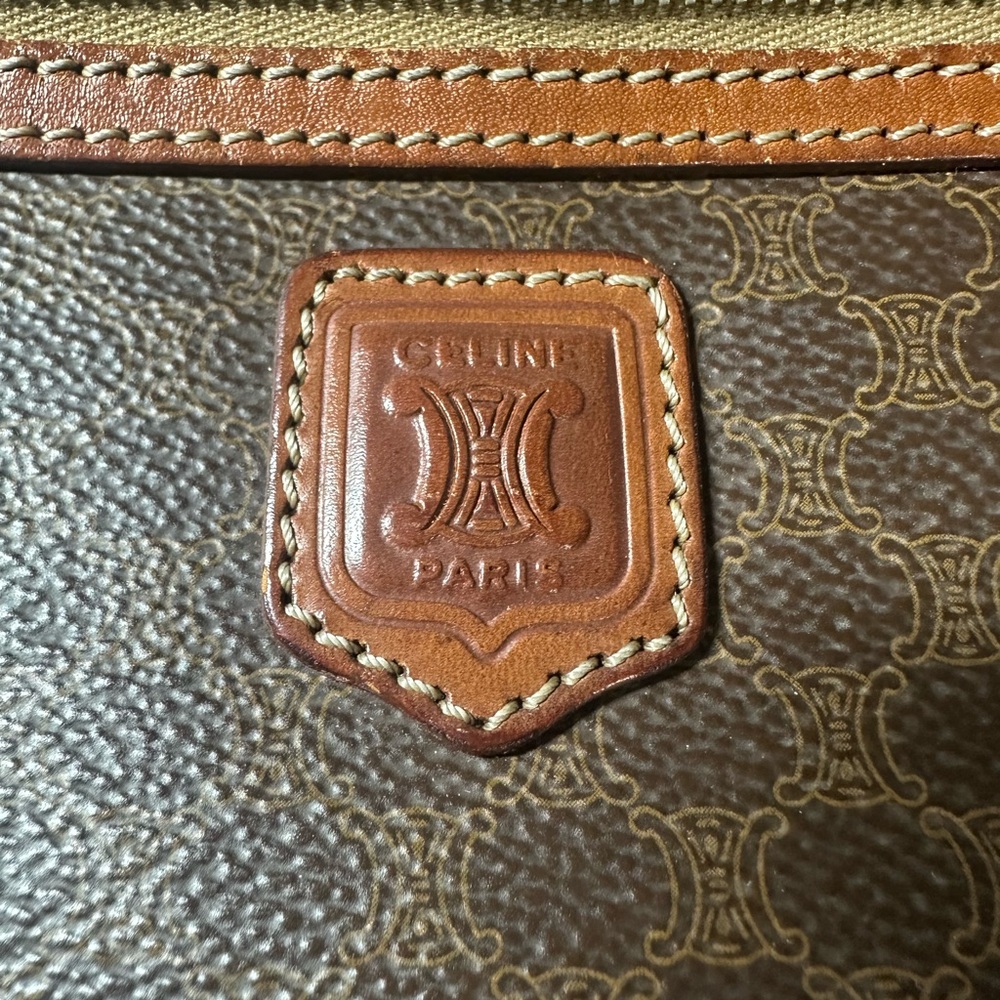 Authentic Celine Brown Leather clutch Bag - Picture 3 of 6